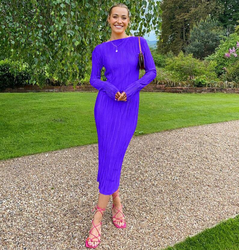 Femme - Robe longue plissée et cintrée - Élégante et confortable - Look chic et tendance